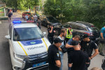 У Києві викрали маленьку дитину: замішана мати, копи прочісують кожен метр