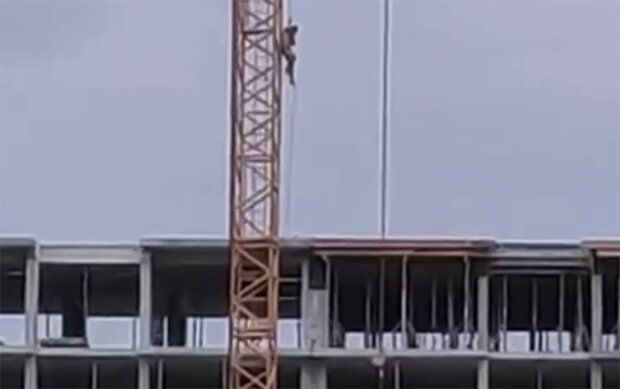 Строительный кран, скриншот с видео