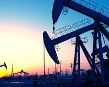 Цены на нефть резко взлетели вверх и побили многомесячный рекорд