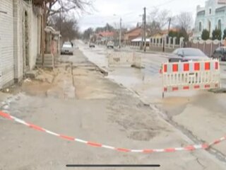 Киев, прорыв трубы, фото: скриншот из видео