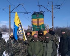 Поліцейські відхрестилися від штурму організаторів блокади Донбасу