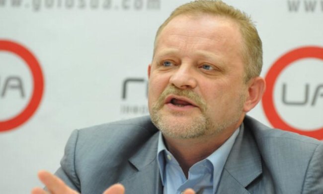 Деякі патріотичні сили проголосили "війну" президенту - політолог