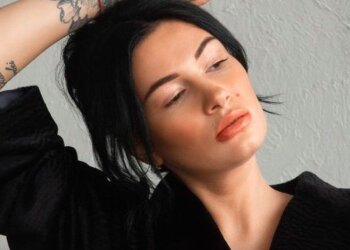 Анастасия Приходько, instagram.com/prikhodko_official1/