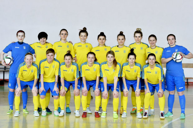 Украинские футзалистки разгромили соперниц из Казахстана и вышли на чемпионат Европы