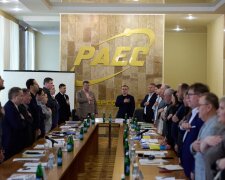 Пільги, забруднені землі та несправедливість дозиметрії: важлива зустріч у Вараші за участі народних депутатів, екоінспекторів та громади