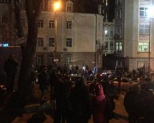 Справа Насірова: Активісти відвідали главу Солом'янського суду вдома