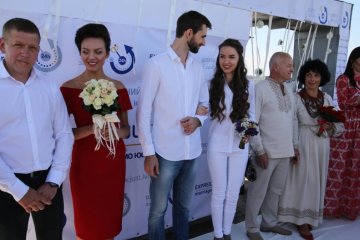 Львів'яни практикуватимуть швидкісні шлюби