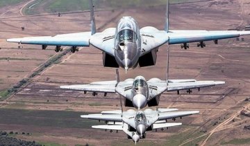 Росія відправила авіацію на кримський кордон
