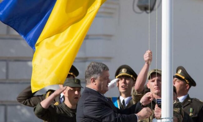 Оберіг від окупантів: розкриті невідомі можливості українського прапора