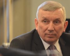 Пісний вимагає від Парасюка 100 тис грн