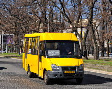 Євростандарти у дії: в Маріуполі маршрутка розвалилася на ходу і мало не вбила дитину