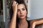 Груди Ратаковскі побачив весь Instagram - рушник підвів