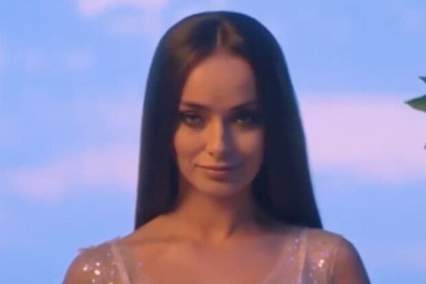 Ксения Мишина, скриншот с видео