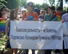 Корчинский заявил, что гомосексуалисты уже домогаются детей