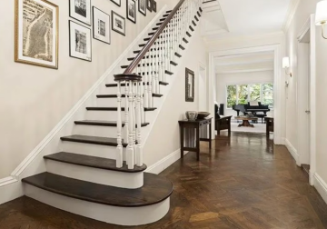 Дом из фильма "Один дома 2" / Фото Realtor.com