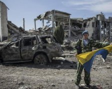 Путінські бойовики обстріляли українських героїв пекельним вогнем, є поранені