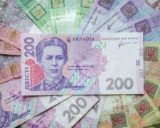 Реальні зарплати в Україні впали у вересні на 18,6 відсотків - Держстат