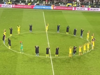 Збірна України з футболу, кадр з відео