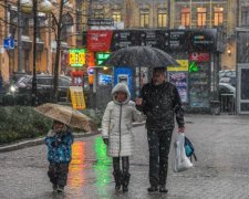 Курсы валют: гривна преподнесла очередной сюрприз