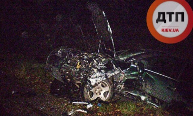 На Закарпатье столкнулись Audi и ВАЗ: один человек погиб (фото)