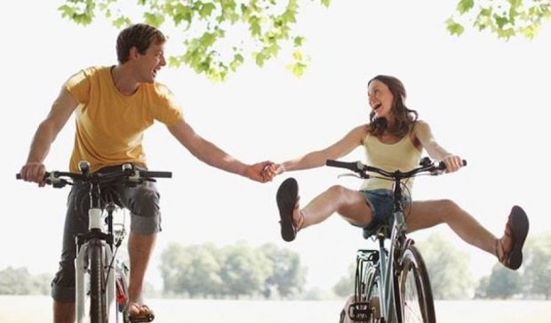 Cчастливые люди ездят на велосипедах
