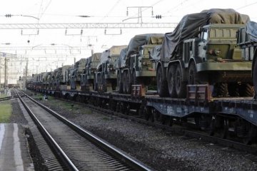 У мережі показали, як Росія перекидає техніку, прикриваючись навчаннями
