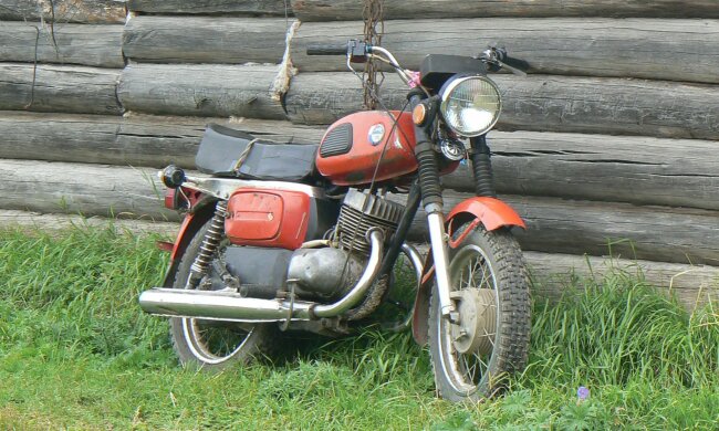 "Взяв "Яву" на халяву": під Вінниццею горе-злодій загримів у буцегарню