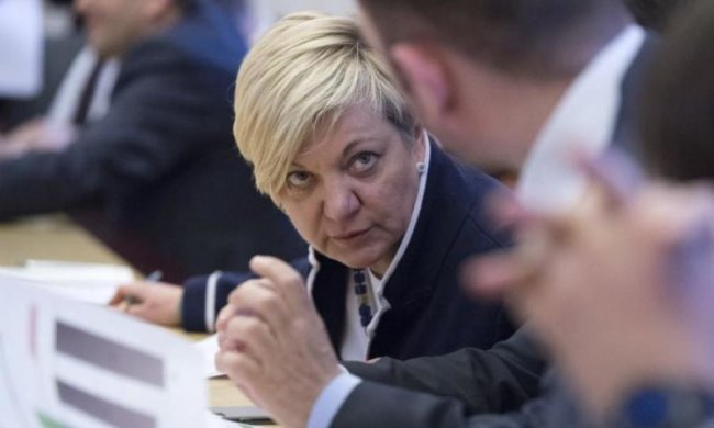 Янукович помешал Гонтаревой сотворить "экономическое чудо"