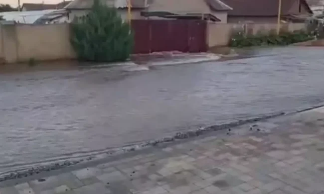 Прорыв магистрального водопровода в Беляевке, Одесская область