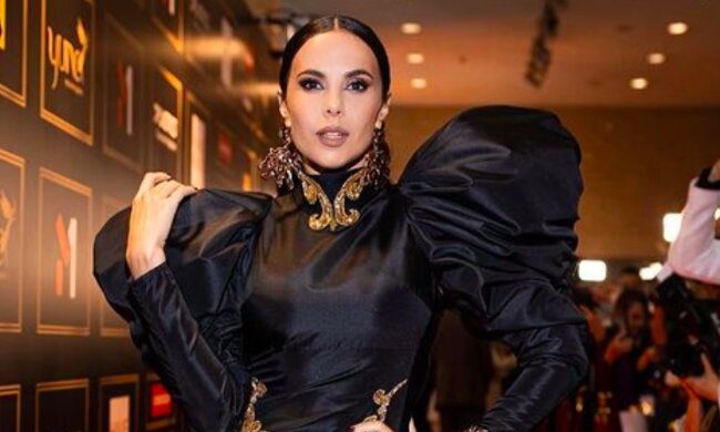 Настя Каменских, instagram.com/kamenskux/