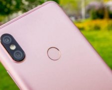 Xiaomi Redmi S2: в сеть слили новые фото и характеристики