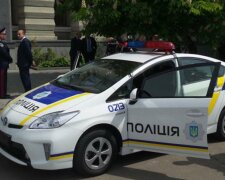 У Києві накрили двох сутенерш, вербували дівчат у вас під носом: "Кубло розпусти маскували під..."