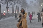 Українці потерпають від стихії: влада скасовує навчання та блокує роботу транспорту