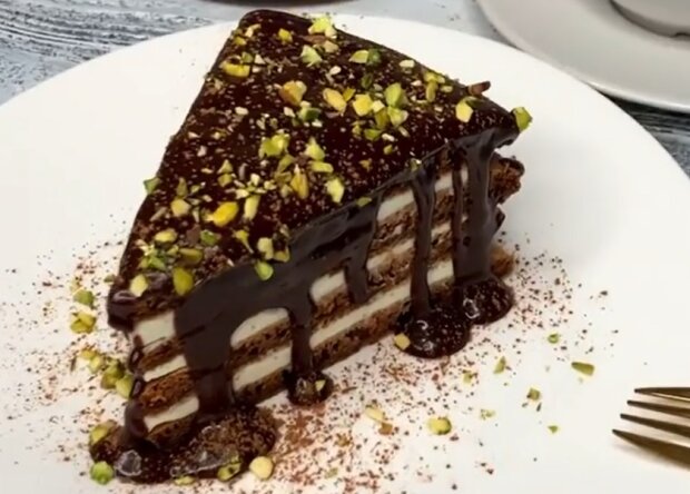 Шоколадный торт за 15 минут, скриншот Инстаграм