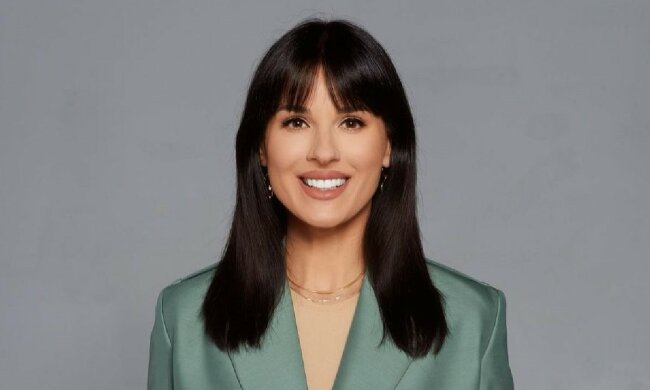 Маша Ефросинина в латексе посоревновалась с "качком": отправили на диету