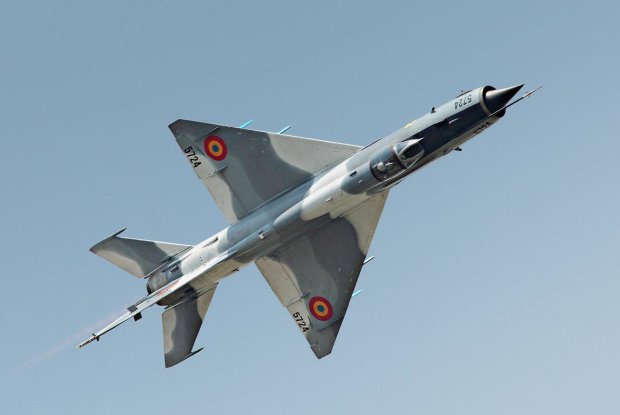 Російський військовий літак зазнав аварії: перші подробиці