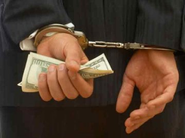 Замдиректора Житомирского бронетанкового завода арестовали за хищение 23 млн грн 