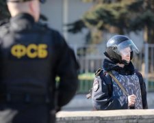 ФСБ повісила на затриманого українця цілий арсенал зброї