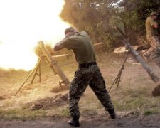 "Ввічливі люди" обстрілюють житлові квартали Донбасу