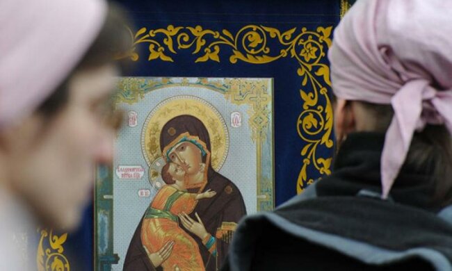 Воздвижение Креста Господня 2017: что нельзя делать в праздник