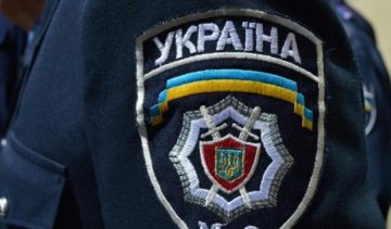 На Миколаївщині побили та пограбували військовослужбовця