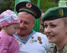 У Миколаєві встановили пам'ятник прикордонникам (фото)