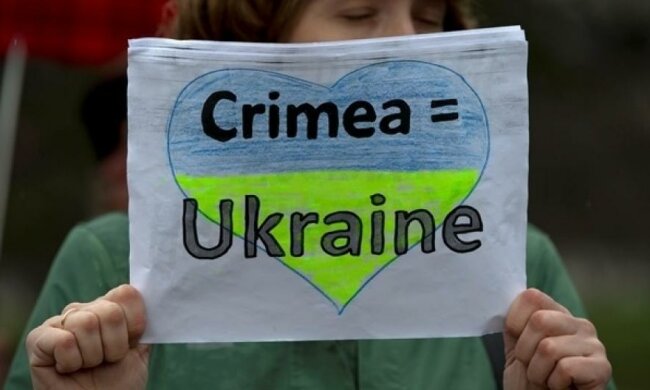 Кремль різко відповів Порошенку на обіцянку повернути Крим