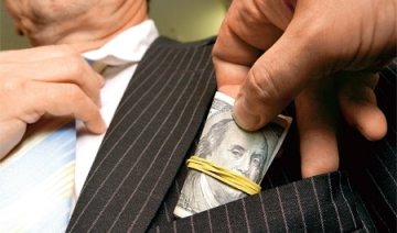 В Украине ежегодно воруют $20 миллиардов 