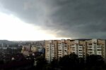 Львів'яни, доведеться моржувати: стихія готує крижаний душ, синоптики стривожили прогнозом на 16 серпня