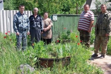  Чорнобильські поселенці виростили макові плантації