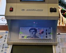 Банкнота 2000 гривень с Василием Стусом