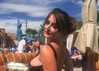 Софі Ді, instagram.com/sophiedee/