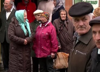 Пенсионеры в Украине. Фото: скриншот Youtube