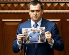Станут ли «Папки Захарченко» эффективным инструментом политической борьбы?